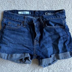 Gap Girlfriend shorts